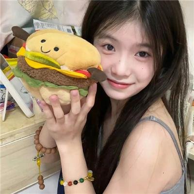 和大佬互换身体后我怼翻全场